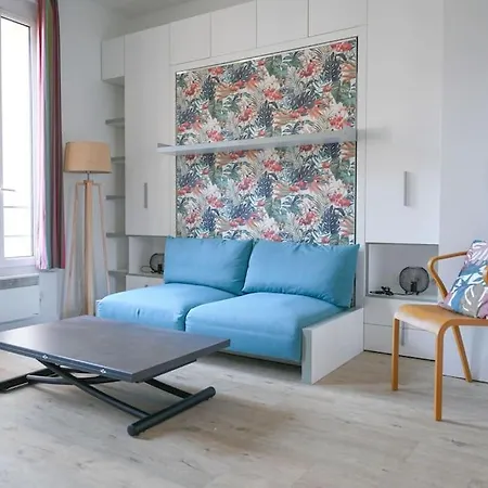 Apartment Shelter Oberkampf Paris